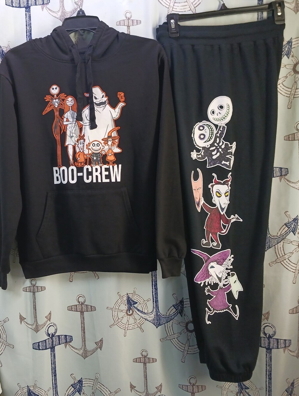 Nightmare Before Christmas Boo Crew Sweats / Size L